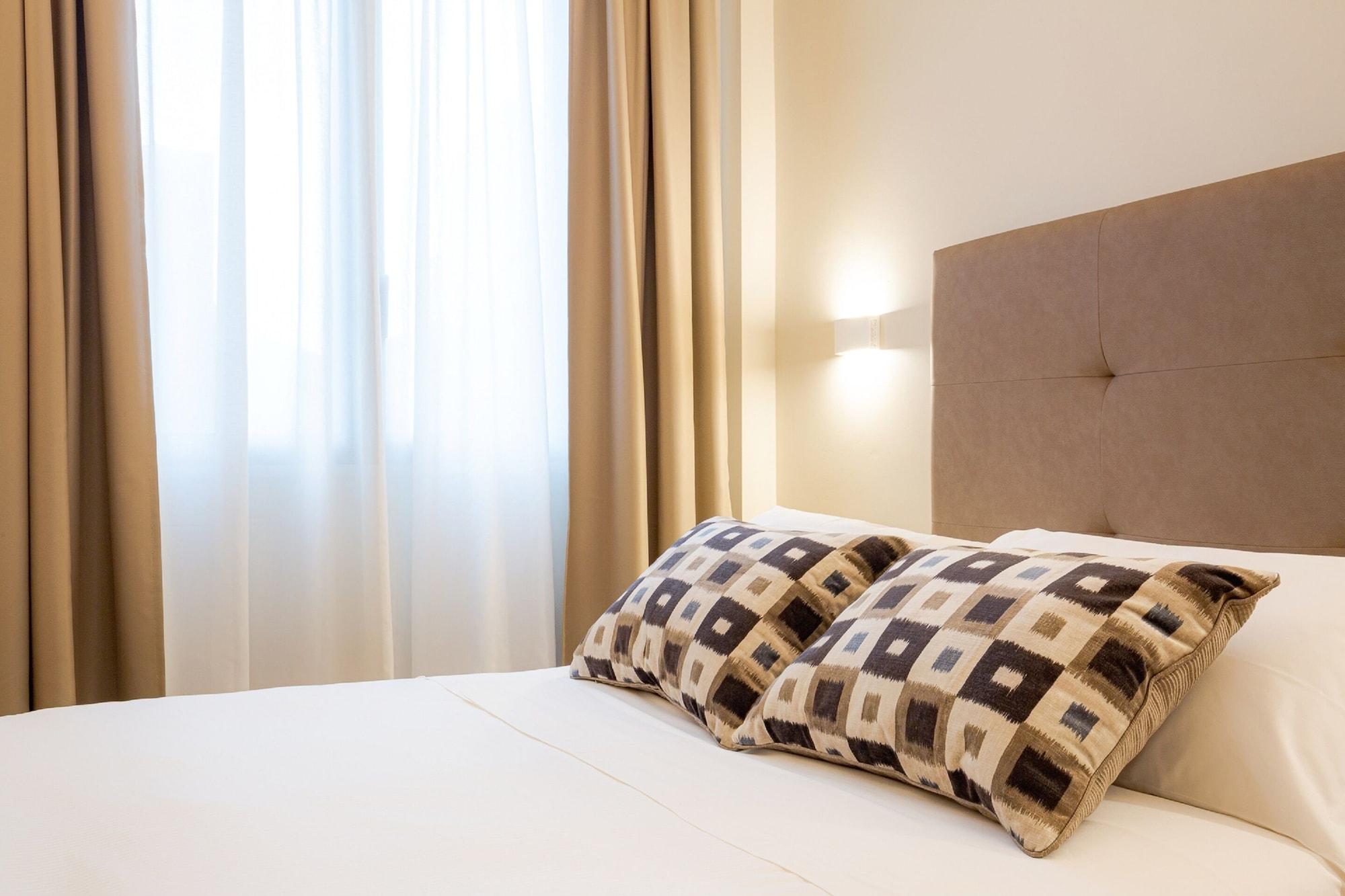 Politeama Hotel 4*